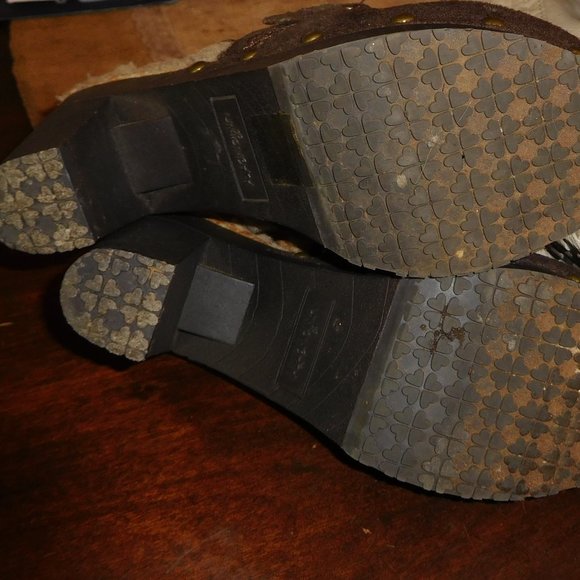 Clogs - Picture 4 of 4